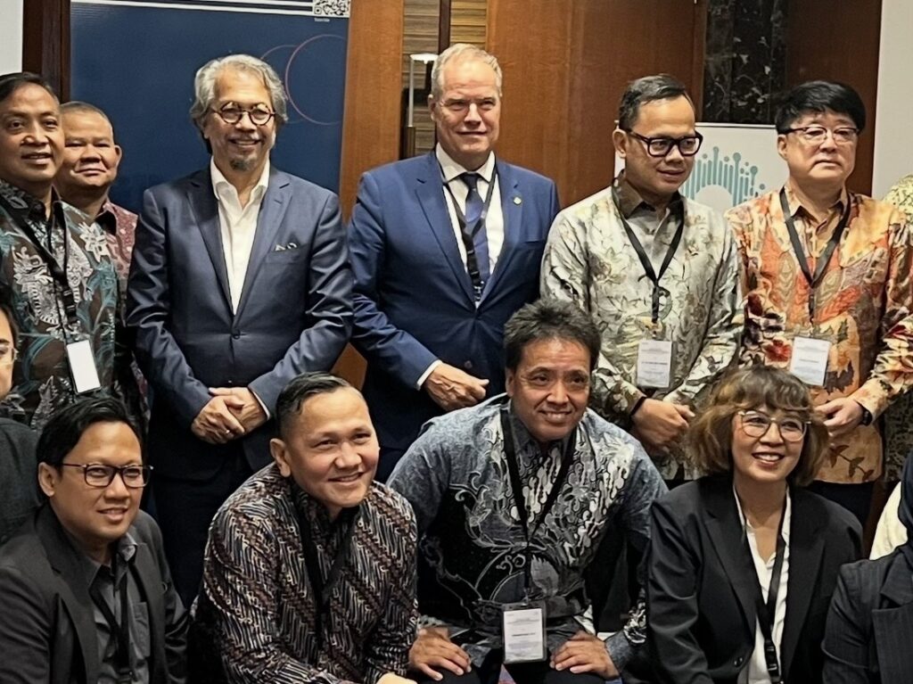 インドネシア内務省副大臣他との意見交換会